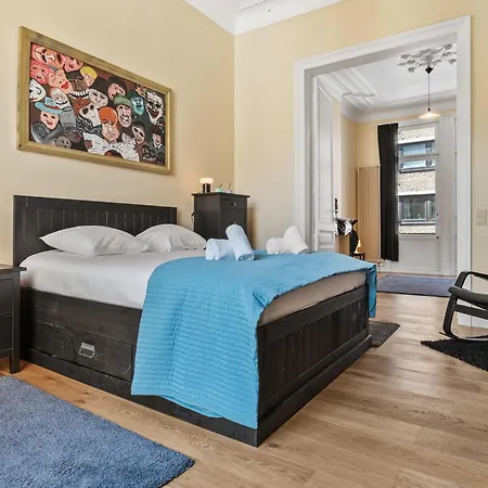 Grand Townhouse With Sauna Near The Sea Сasa de vacaciones Ostende