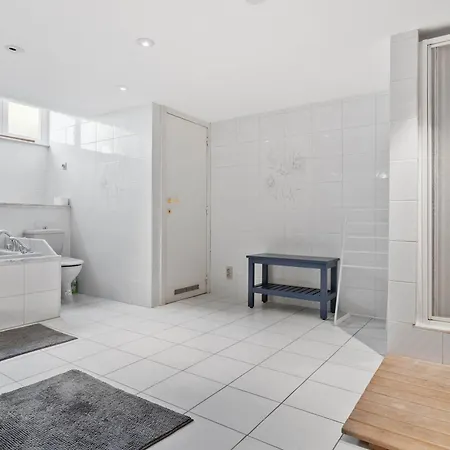 Grand Townhouse With Sauna Near The Sea Сasa de vacaciones