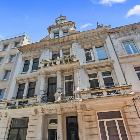 Grand Townhouse With Sauna Near The Sea Сasa de vacaciones Ostende